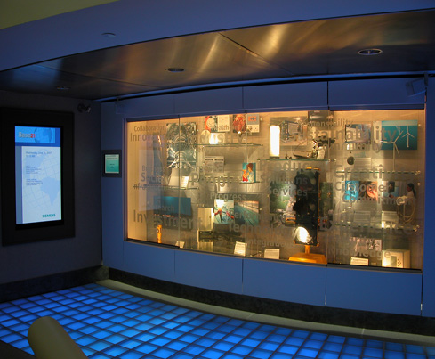 Electronic Glass Display Showcase