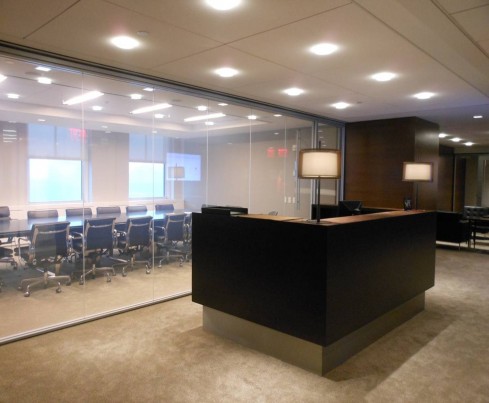 eGlass Provides a Dramatic Lobby & Boardroom with Haworth Partitions
