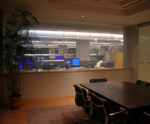 LC Privacy Glass in Half Wall Trading Floor