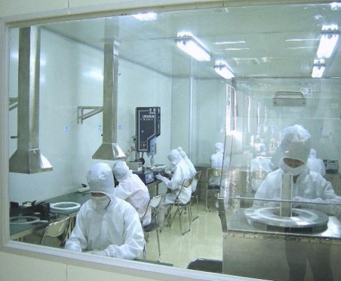 Clean Room Switchable Privacy Glass