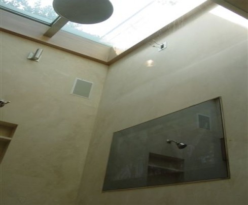 Celebrity Shower - Skylight Privacy from Paparazzi